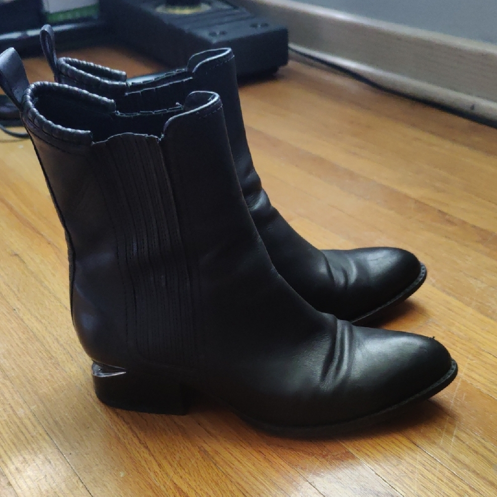 Alexander Wang Black Leather Anouck Ankle Boots Size 38 EU, 7.5 US